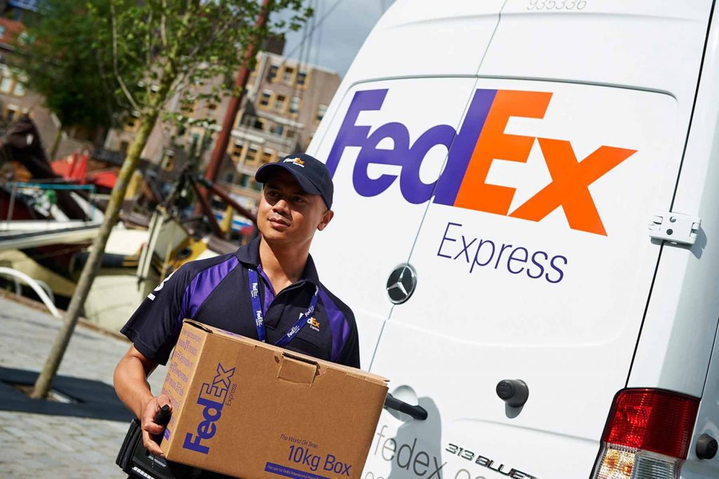FedEx доставка